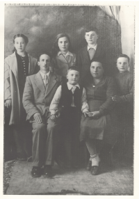 Grandpa's Family Portrait
